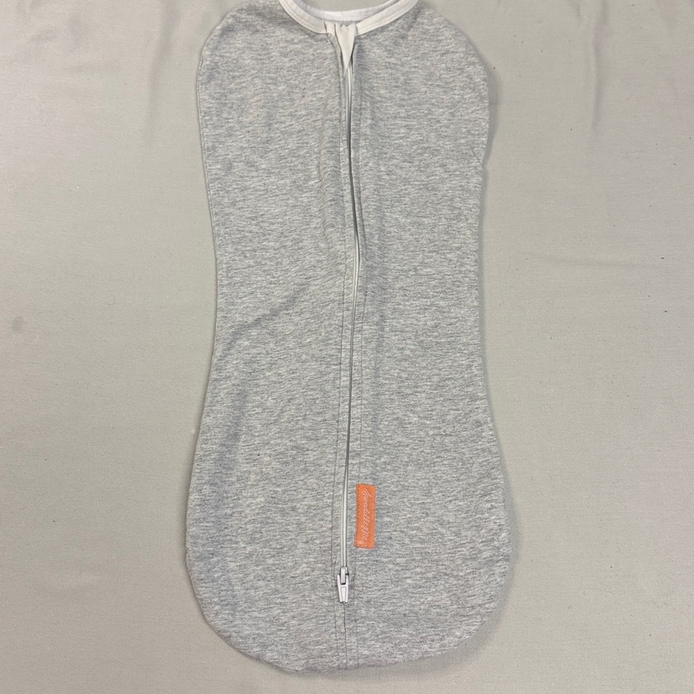 🐥 SwaddleMe - Heather Gray Baby Swaddle Pod